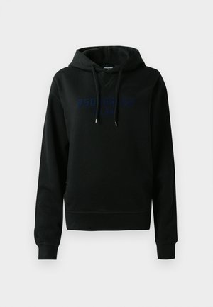 Zwarte hoodie van een katoenmix; heeft een logo aan de voorkant in donkerblauw, een trekkoordkap en ribgebreide manchetten en onderrand. Soepele textuur.