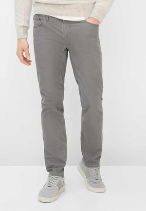 STYLE CHUCK - Jeans Tapered Fit - graphit