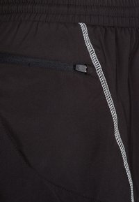 Erima Pantalón corto de deporte - black