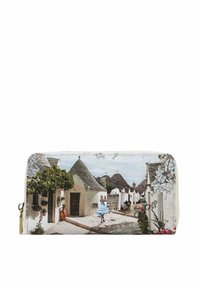 Portafoglio zip-around con stampa fotografica di edifici in pietra bianca con tetti conici, verdeggianti e accenti decorativi.