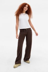BDG Urban Outfitters BDG KAYLA LOWRIDER LINEN PANTS - Nohavice - chocolate