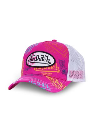 Gorra de béisbol Von Dutch rosa con logos coloridos, parte trasera de malla blanca y visera curvada.
