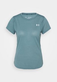 Ljusblå kortärmad träningströja i andningsbart material, med rund halsringning och en liten vit logotyp på br östet.