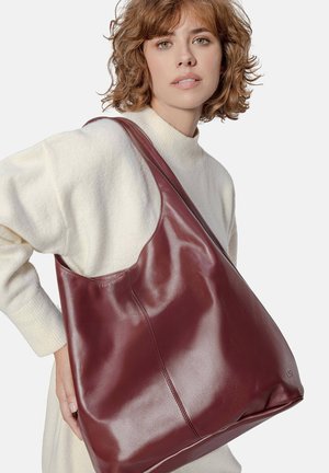 Burgunderfarbene Leder-Schultertasche mit glatter Textur, großem Format und offenem Oberdesign. Verfügt über gestickte Details und einen minimalistischen Stil.