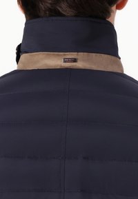 Hackett London ULTRA BLAZER - Lengva striukė - midnight blue