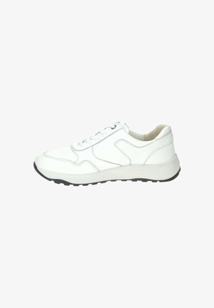 Weißer Ledersneaker mit Schnürung vorne, gepolstertem Kragen und schwarzer Gummisohle, dargestellt in rechter Seitenansicht auf weißem Hintergrund.