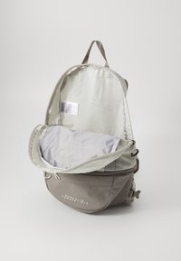The North Face BOREALIS CONVERTIBLE PACK - Tursekk - soapstone-slate rock