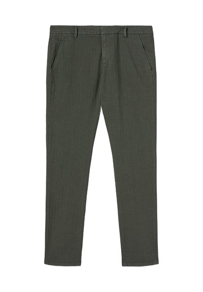 Pantaloni in cotone verde oliva con finitura texturizzata, dotati di tasche laterali e design a gamba dritta. Chiusura frontale semplice e passanti per cintura.