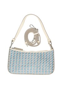 Bolso de mano tejido en azul claro y beige, con material texturizado, cierre de cremallera y correa ajustable. Incluye una correa adicional.