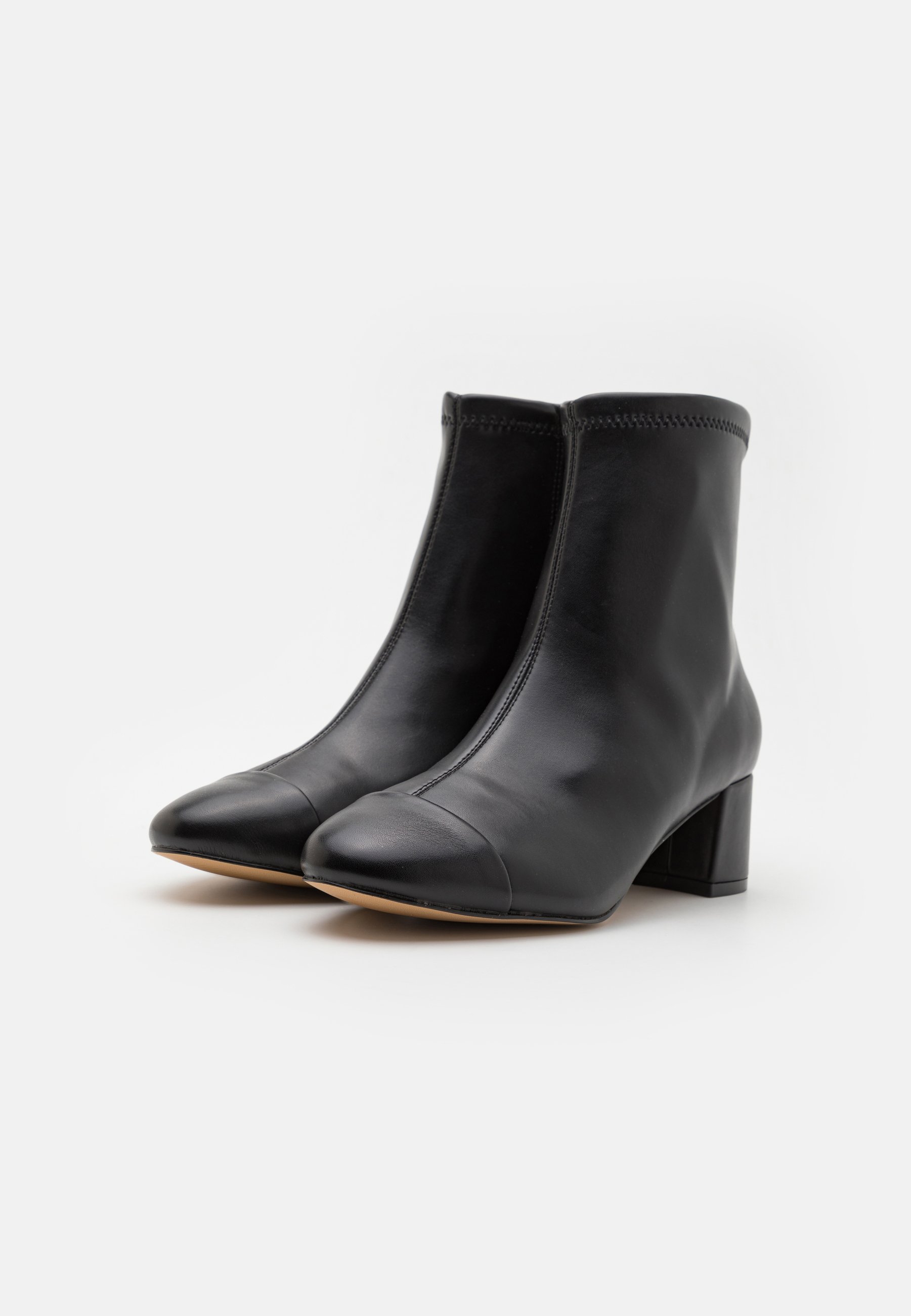 ALDO☆TIFFY PILLOW WALK Classic アンクルブーツ 2色【UK発】 ALDO TIFFY PILLOW WALK - Classic ankle boots - black - Zalando