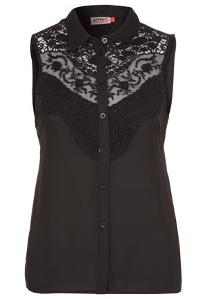 Ærmeløs sort bluse med spids krave, knapper foran og blomsteragtig blonderdetalje på øvre bryst og skuldre.