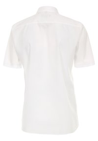 Biała koszula z krótkim rękawem, gładki materiał, kołnierz typu button-down, detal na plecach, dopasowany krój, prosta konstrukcja bez widocznych wzorów ani ozdób.