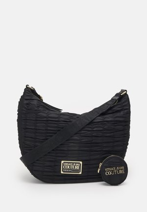CRUNCHY SHOULDER BAG - Bandolera - black