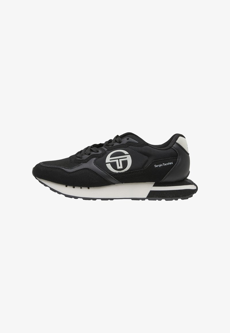 Baskets Sergio Tacchini en noir et blanc avec fermeture à lacets, logo sur le côté et semelle rembourrée conçue pour un usage décontracté.