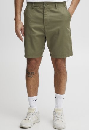 SDELDRIC LT ALANN - Shorts - deep lichen green