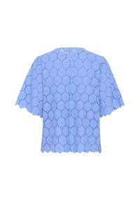 Top in pizzo blu chiaro con maniche corte a campana, orlo scallop e design a fiori. Il retro presenta un semplice taglio della scollatura.
