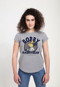 Henry Tiger DUNGEONS & DRAGONS BOBBY BARBARIAN - Triko s potiskem - melange grey