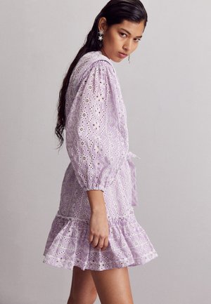 ROSIRY - Shirt dress - parme
