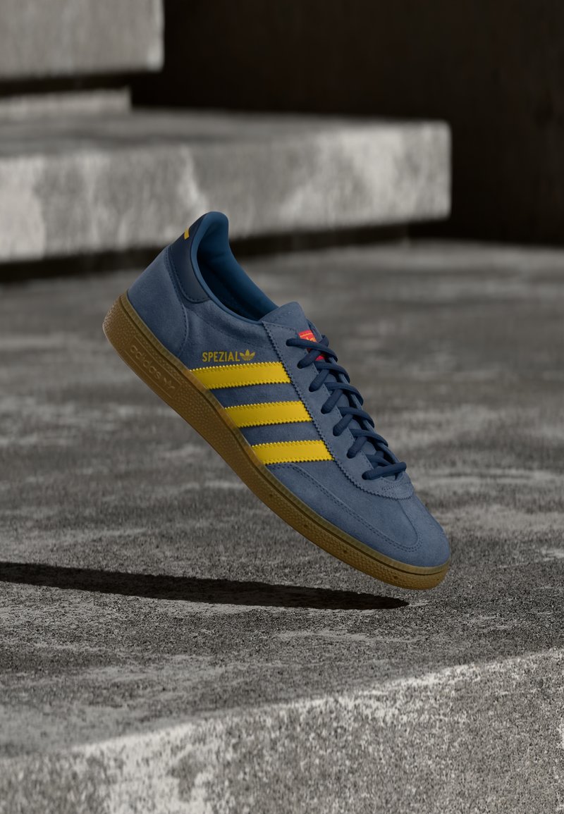 adidas Originals HANDBALL SPEZIAL ARSENAL FC preloved ink/hazy yellow/collegiate navy/dark blue
