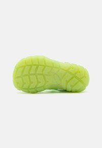 Keen SEACAMP II CNX NAMUK UNISEX  - Pārgājienu sandales - green