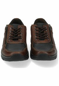 Scarpe in pelle marrone e tessuto nero con punta arrotondata, allacciatura frontale e cerniera laterale. Suola in gomma con battistrada per una migliore aderenza.