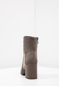 Marco Tozzi Botines - taupe