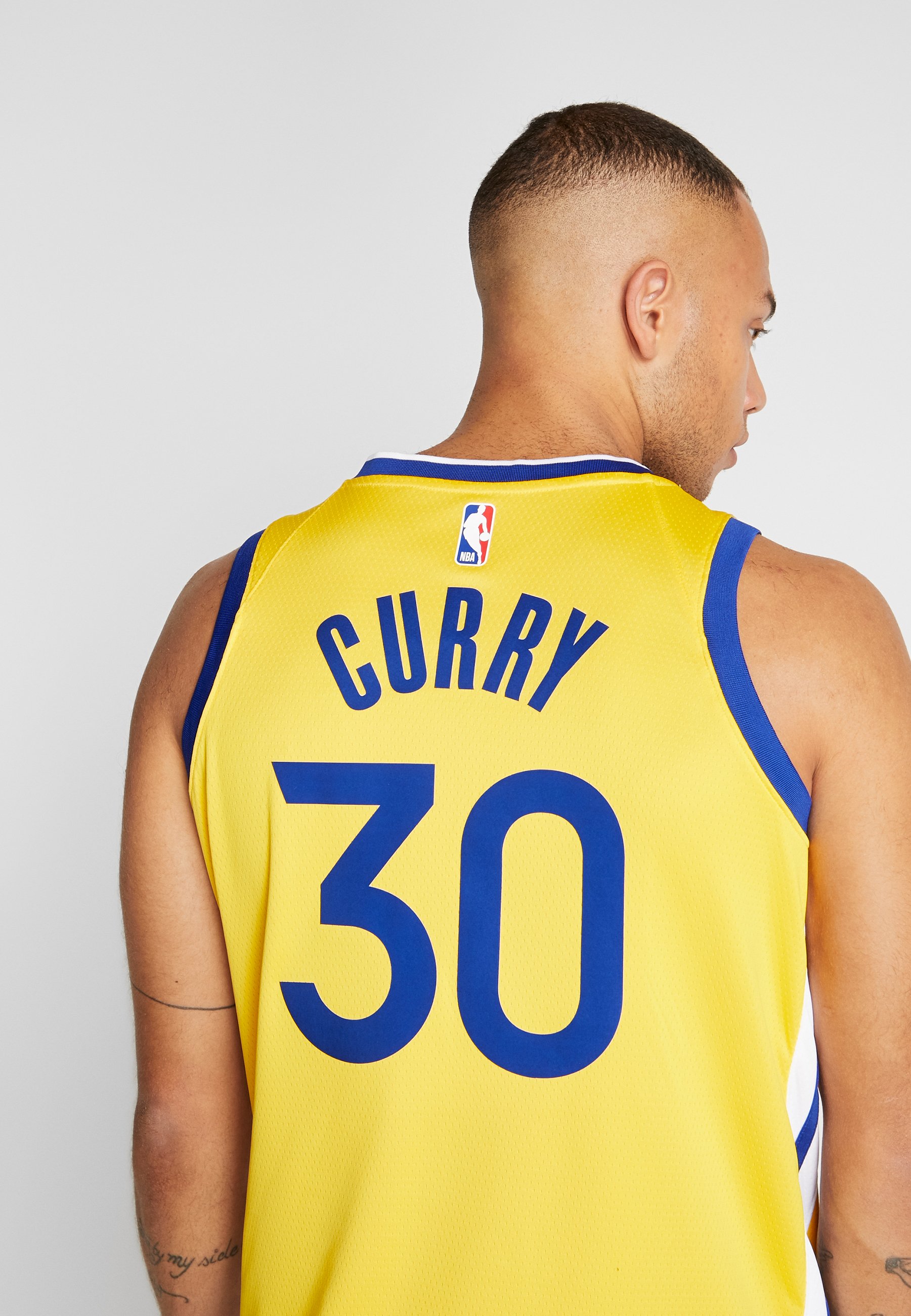 equipacion curry