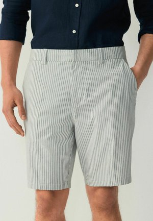 REGULAR FIT - STRIPE - Kratke hlače - white blue