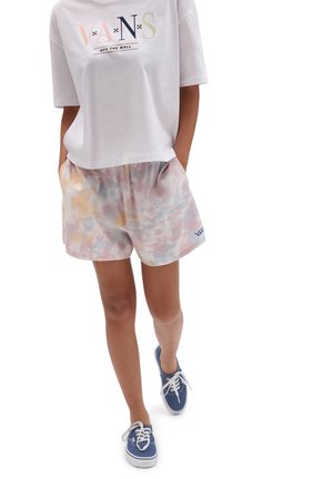 MASCY DAZE TRI DYE WOVEN SHORT - Shorts - cradle pink