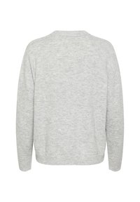 Jasnoszary sweter, miękka tekstura, okrągły dekolt, długie rękawy, lekko luźny krój, z delikatnym, melanżowym wzorem na całej powierzchni.