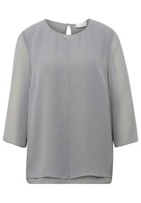 Hellgraue Bluse aus glattem Stoff mit halblangen Ärmeln, einem Schlüssellochverschluss auf der Rückseite und einem dekorativen Strassakzent am Ausschnitt.