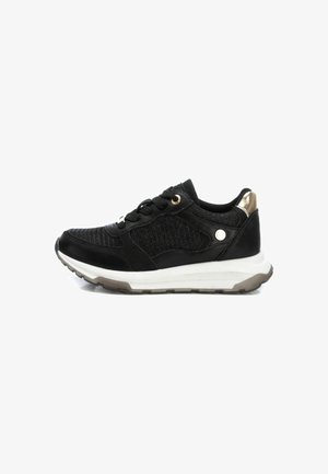 XTI Zapatillas - black