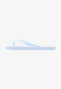 Unselected, milky blue