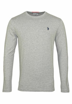 Grijze langemouwen t-shirt gemaakt van zachte katoen. Heeft een ronde hals en een klein marineblauw paardenlogo op de linkerkant van de borst.