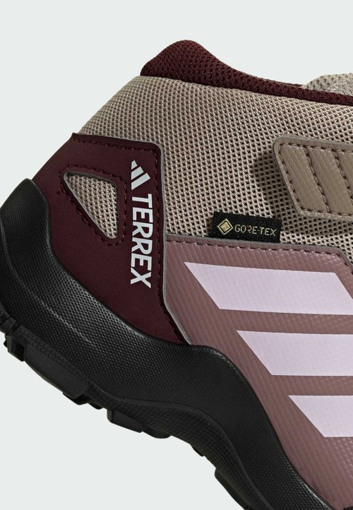 adidas TERREX SKYCHASER MID GTX CF K UNISEX - Hiking shoes - chalky brown distilled pink magic mauve — photo 6