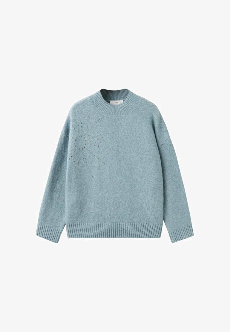 Pull en laine bleu clair à col rond, avec un motif texturé sur le devant, des poignets et un ourlet côtelés. Coupe décontractée et manches longues.
