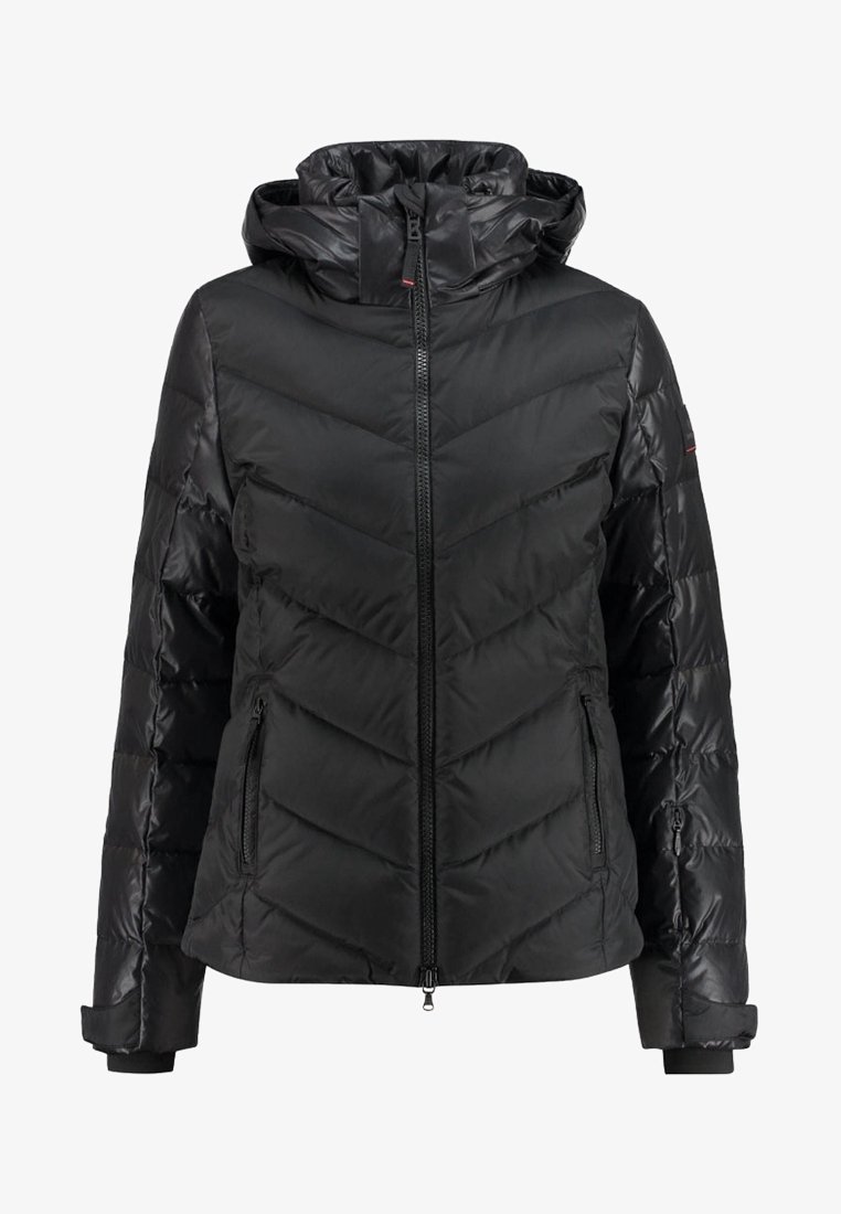 Mustapadded-takki, jossa on chevron-vuoraus, vetoketju edessä, vetoketjulliset sivutaskut, säädettävät hihansuut ja kiinnitetty huppu.