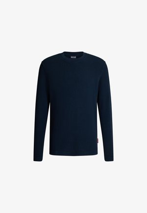 Marineblaues Langarm-T-Shirt aus weichem Stoff mit Rundhalsausschnitt und einem kleinen roten Logosticker auf der unteren linken Seite.