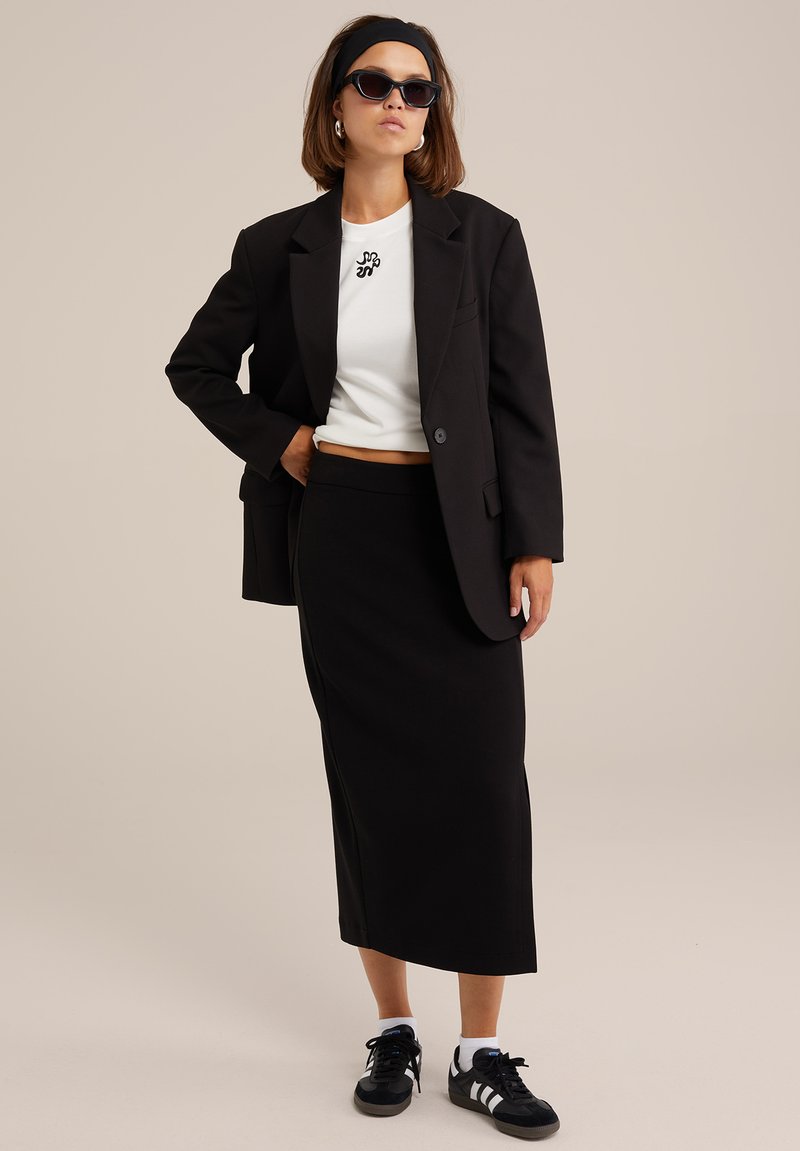 WE Fashion Kokerrok zwart