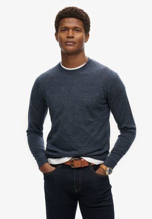 - Sweter