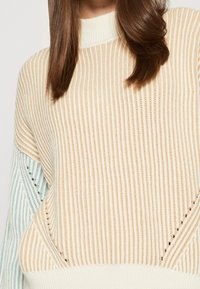 Esprit Collection Maglione - off-white