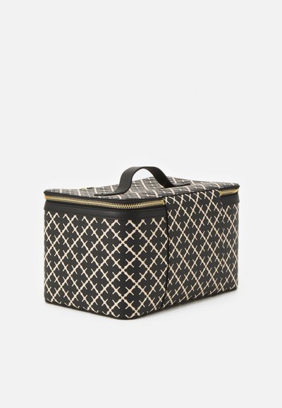 By Malene Birger BAE BEAUTY SET - Necessär - black