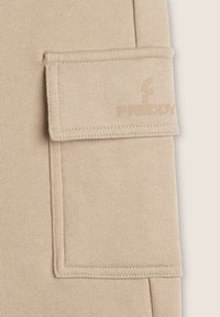 Freddy Pantaloncini sportivi - feather gray