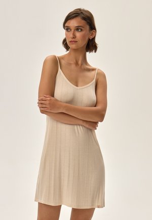 ESOTIQ JENIUS piaskowy