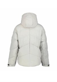 Puffige, weiße Jacke mit Kapuze, die ein geometrisches Steppmuster aufweist, elastische Bündchen hat und schwarze Akzente an den Seitenwesten besitzt.