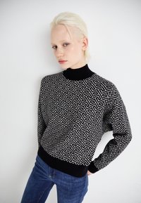 Vero Moda VMARIA ART BATWING HIGHNECK  - Pulóver - black/birch
