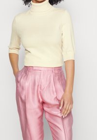 Vero Moda Petite Sweter