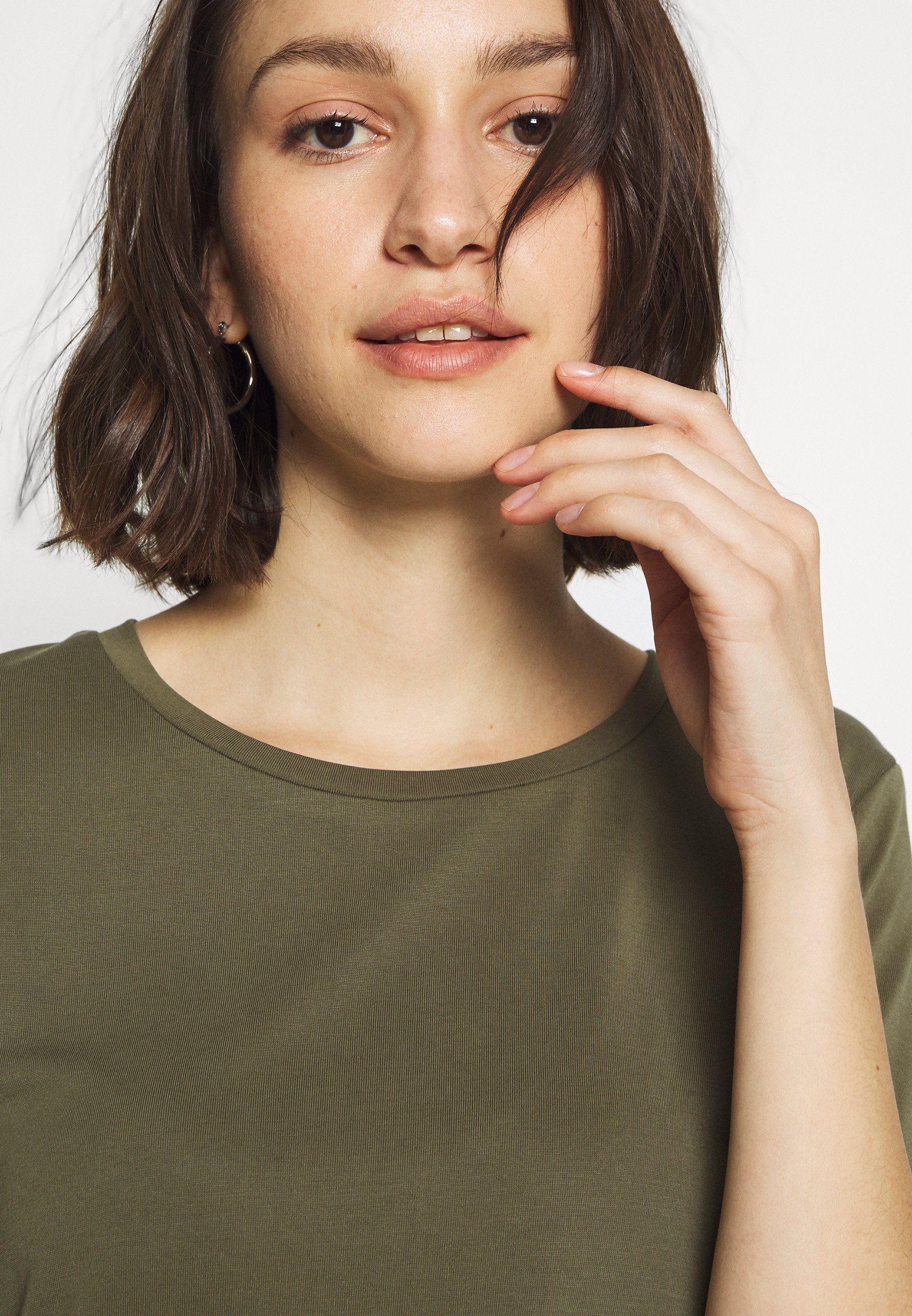 Object OBJANNIE T shirts burnt olive Zalando.no Object OBJANNIE - T-shirts - burnt olive