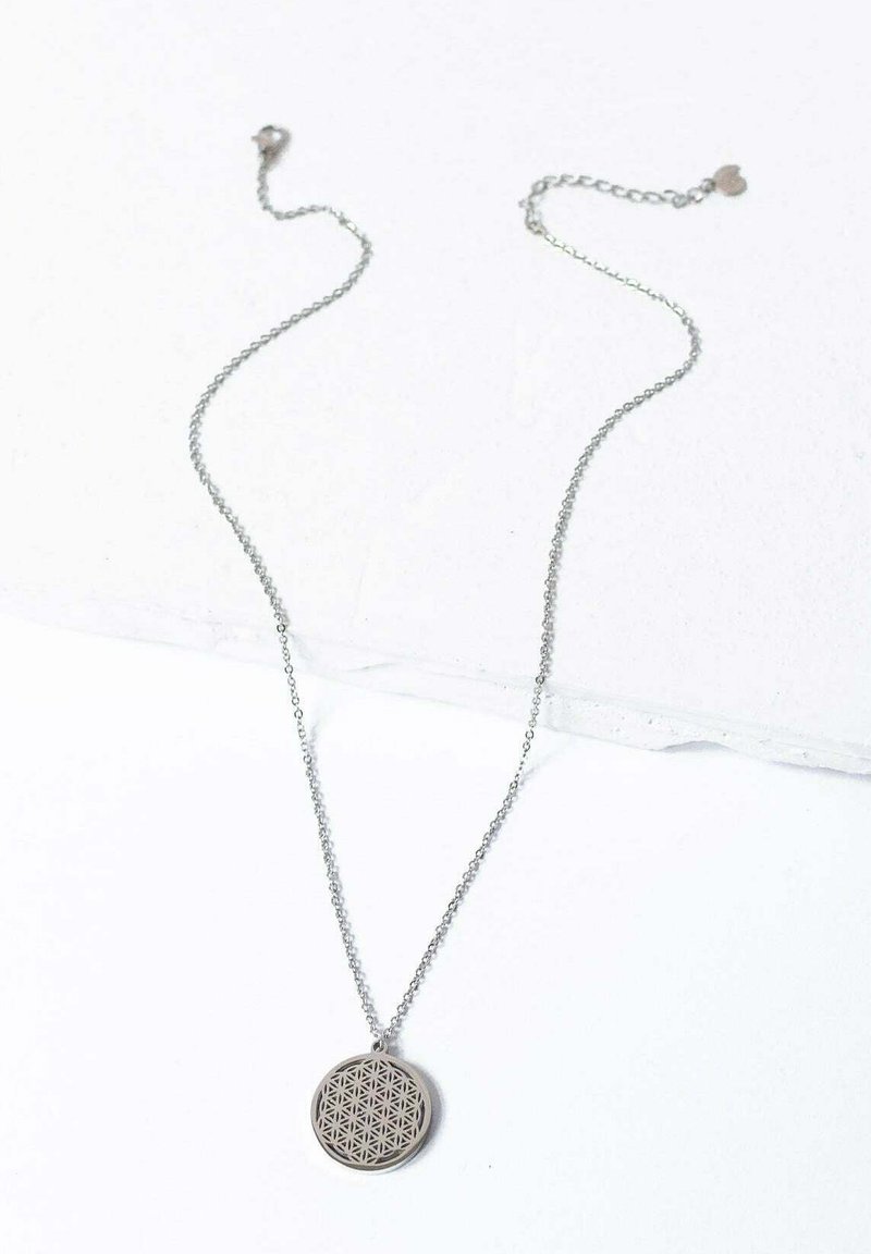 Damen Halsketten | Hey Happiness FLOWER OF LIFE Halskette silberfarben - XO50265 Damen Halsketten | Hey Happiness FLOWER OF LIFE Halskette silberfarben - XO50265