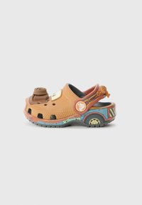 Crocs - CARS MATER UNISEX - Clogs - brown Thumbnail Image 1